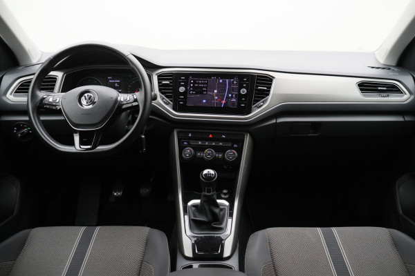 Volkswagen T-Roc 1.0 TSI Style ACC, Apple Carplay, Climate, Lane Assist, PDC
