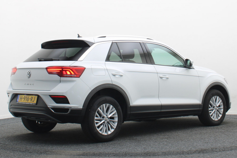 Volkswagen T-Roc 1.0 TSI Style ACC, Apple Carplay, Climate, Lane Assist, PDC