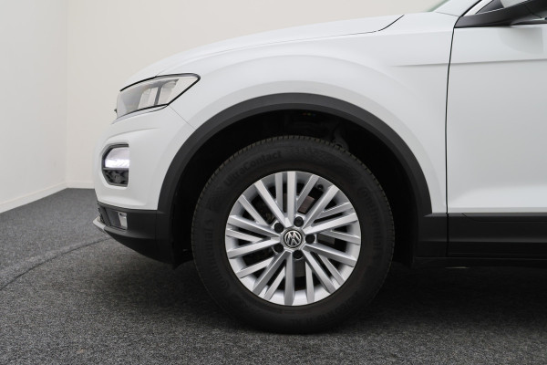 Volkswagen T-Roc 1.0 TSI Style ACC, Apple Carplay, Climate, Lane Assist, PDC