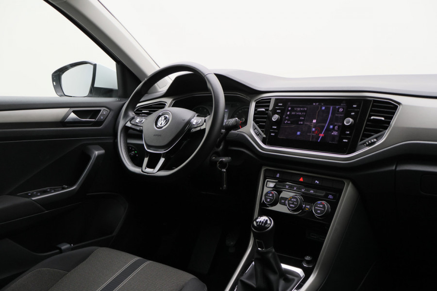 Volkswagen T-Roc 1.0 TSI Style ACC, Apple Carplay, Climate, Lane Assist, PDC