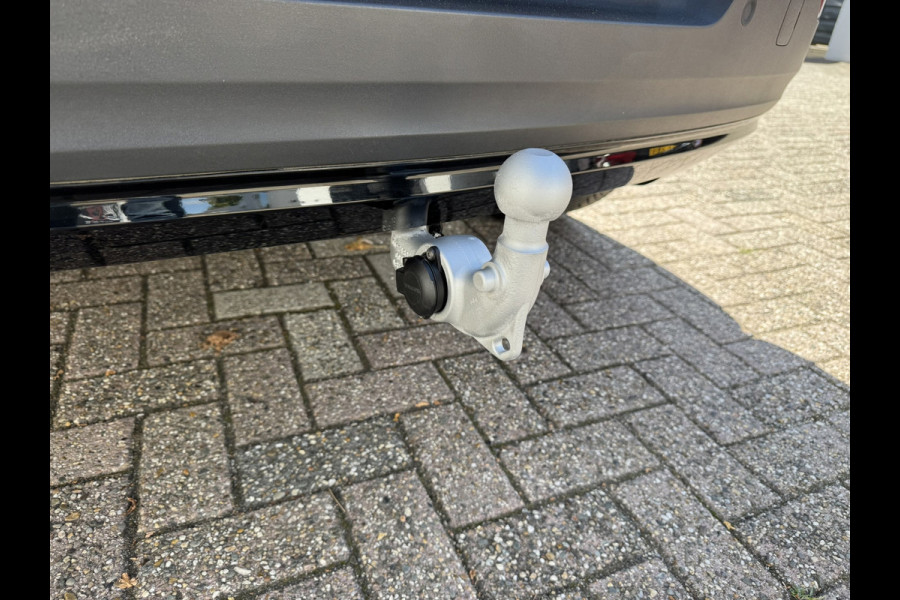 Volvo XC40 Recharge Pro SOH 97% Adaptive Cruise All-Season Banden Panoramadak AppleCarplay Elec. inklapbare trekhaak Leder