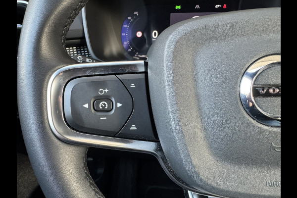 Volvo XC40 Recharge Pro SOH 97% Adaptive Cruise All-Season Banden Panoramadak AppleCarplay Elec. inklapbare trekhaak Leder