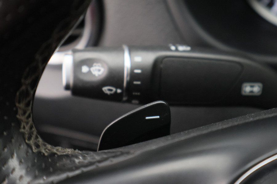 Mercedes-Benz Vito 119 CDI Extra Lang 3-Zits, Leer, LED, Camera, Trekhaak, Apple Carplay, 18"