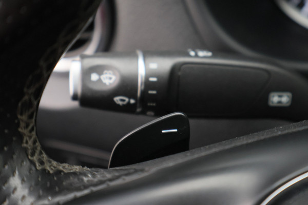 Mercedes-Benz Vito 119 CDI Extra Lang 3-Zits, Leer, LED, Camera, Trekhaak, Apple Carplay, 18"