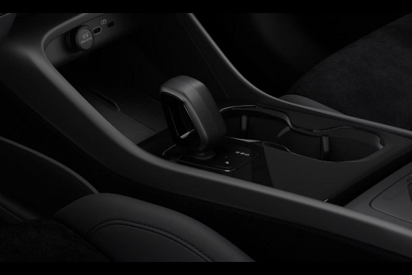 Volvo EX40 Single Motor Ext. Range 82 kWh Black Edition Ultra Europa
