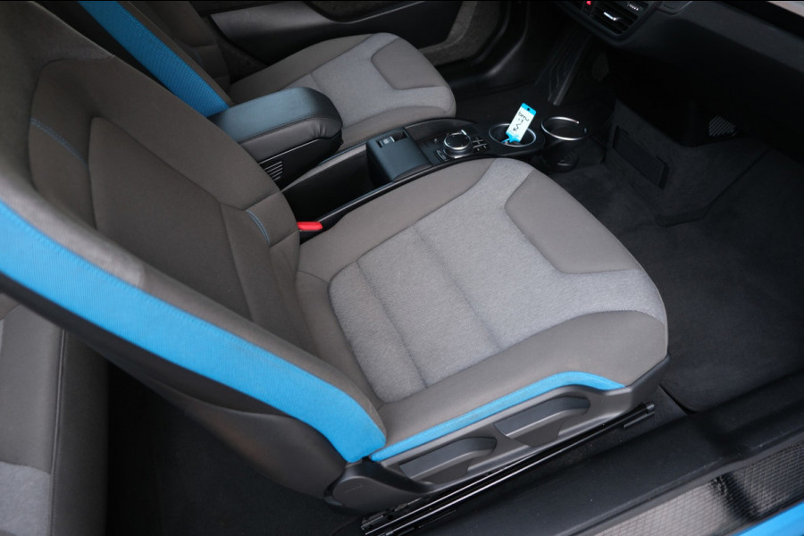 BMW i3 Executive Edition 120Ah 42 kWh |85.583km| Navi/Camera/Stoelverwarming NIEUWSTAAT