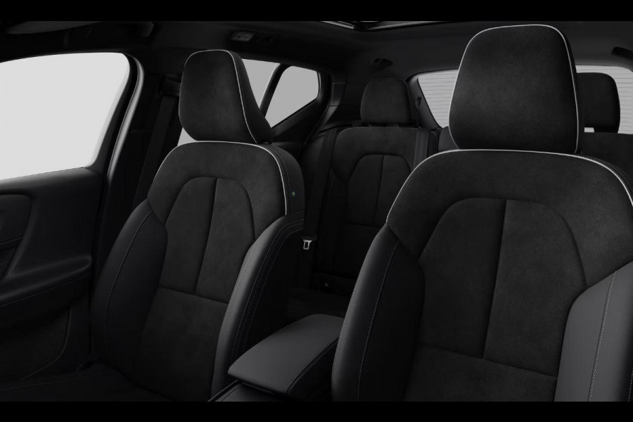 Volvo XC40 B4 211PK Automaat Plus Black Edition