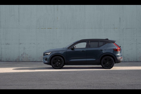 Volvo XC40 B4 211PK Automaat Plus Black Edition
