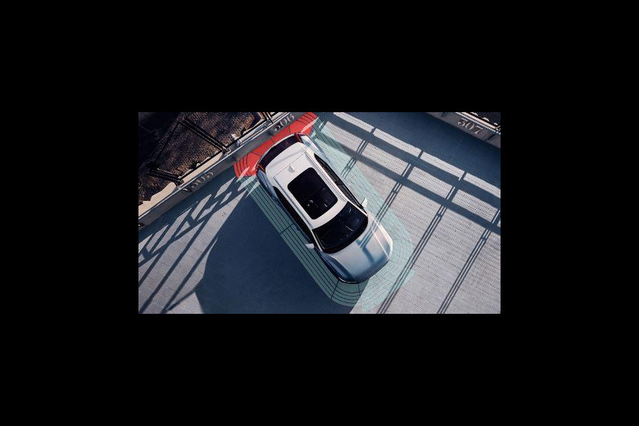 Volvo XC40 B4 211PK Automaat Plus Black Edition