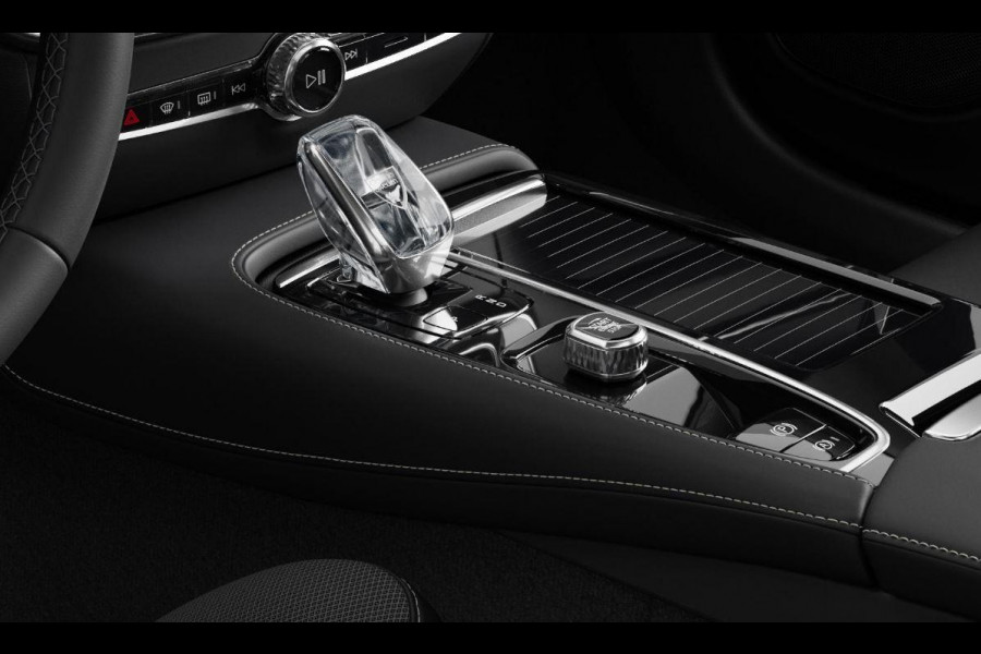 Volvo V60 T6 335PK AWD Plug-in Hybrid Plus Dark