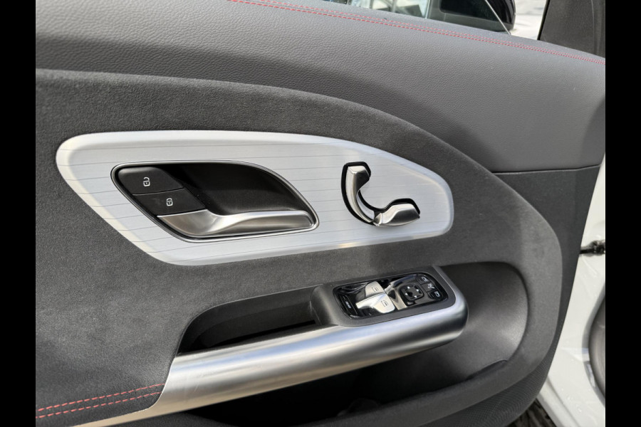 Mercedes-Benz CLA-Klasse 250+ Launch Edition 85.5 kWh AMG| NIEUW MODEL| 11.000KM!| ELEKTRISCHE STOELEN| CAMERA| DODE HOEK| FABRIEKSGARANTIE MERCEDES| ORIGINEEL NEDERLANDS NAP| ALPINE GRIJS| 19 INCH VELGEN|