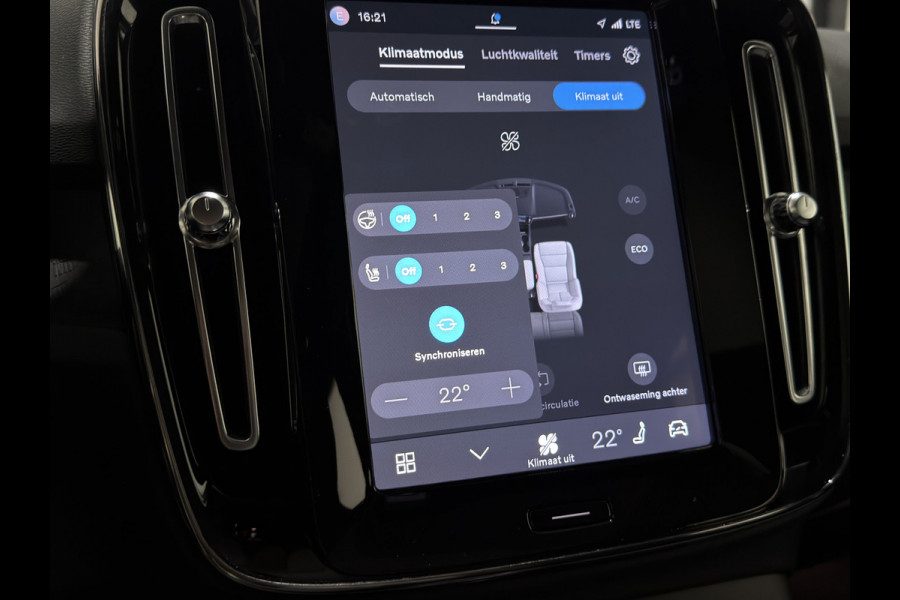 Volvo C40 Recharge Plus 69 kWh | Adaptief Cruise Control | Keyless | Voorstoelen verwarmd
