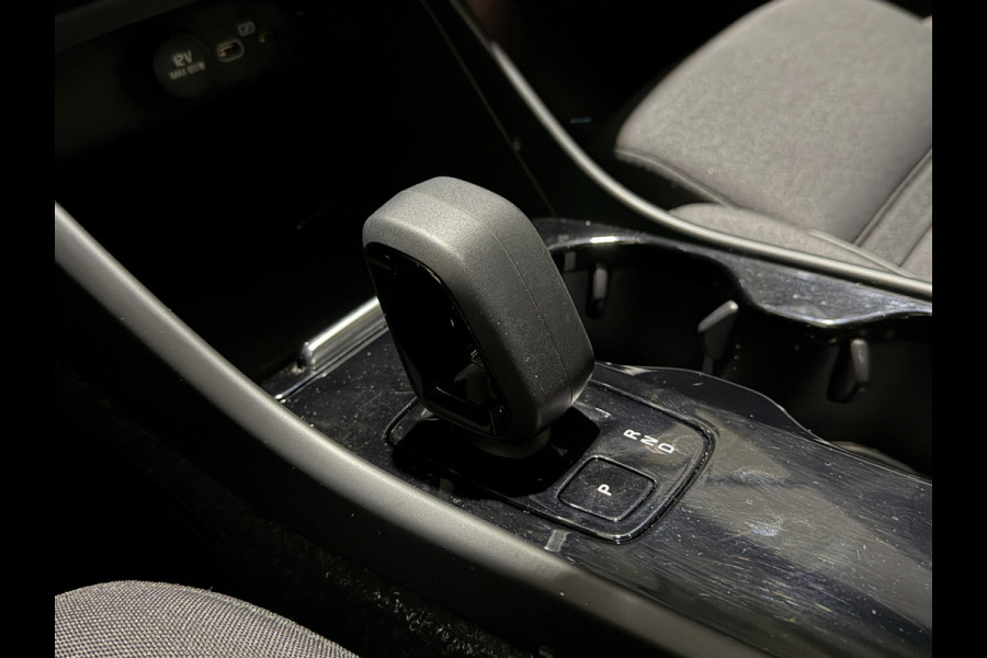 Volvo C40 Recharge Plus 69 kWh | Adaptief Cruise Control | Keyless | Voorstoelen verwarmd