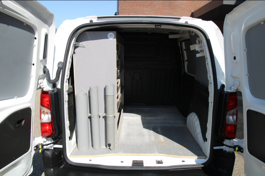 Opel Combo 1.5D L1H1 Edition 131PK / Automaat / Camera / Multi stuur / App connect