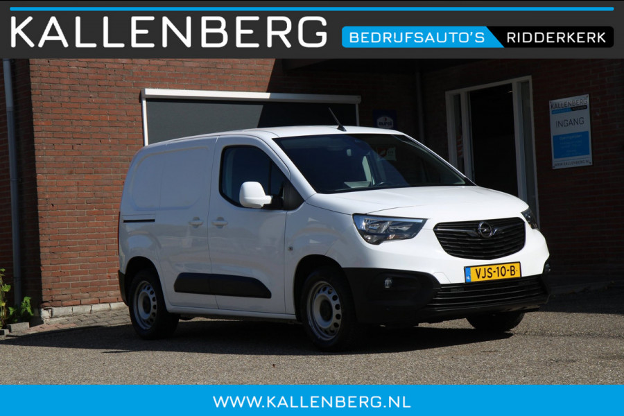 Opel Combo 1.5D L1H1 Edition 131PK / Automaat / Camera / Multi stuur / App connect