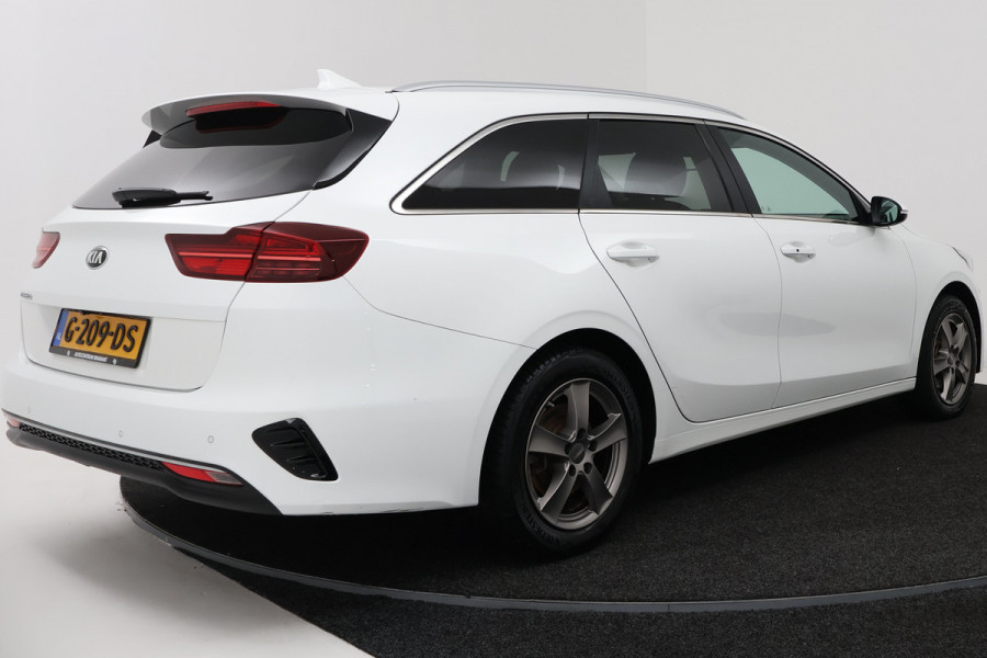 Kia Ceed Sportswagon 1.0 T-GDi DynamicPlusLine (STOEL/STUUR VERWARMING, NAVIGATIE, CAMERA, PARKEERSENSOREN)