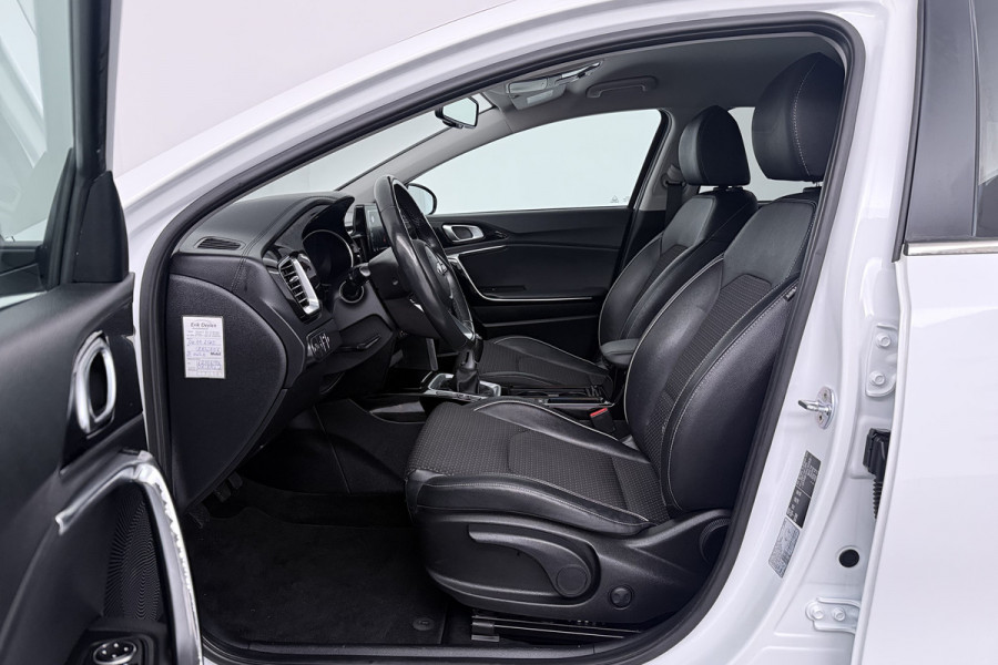 Kia Ceed Sportswagon 1.0 T-GDi DynamicPlusLine (STOEL/STUUR VERWARMING, NAVIGATIE, CAMERA, PARKEERSENSOREN)