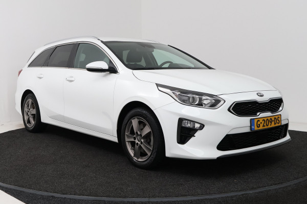 Kia Ceed Sportswagon 1.0 T-GDi DynamicPlusLine (STOEL/STUUR VERWARMING, NAVIGATIE, CAMERA, PARKEERSENSOREN)