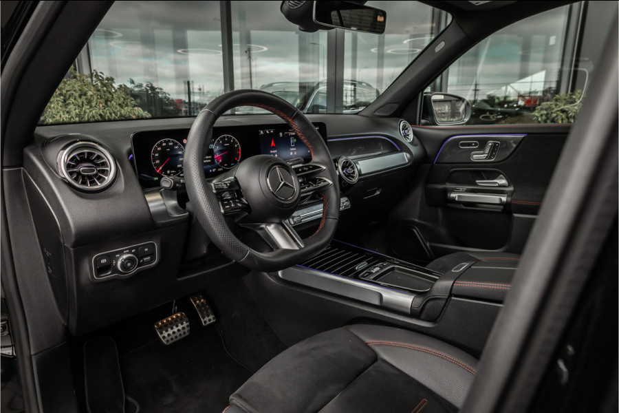 Mercedes-Benz Glb 180 Business Solution AMG 7p. - Panorama | Memory | Carbon | Alcatanra | Stoelverwarming