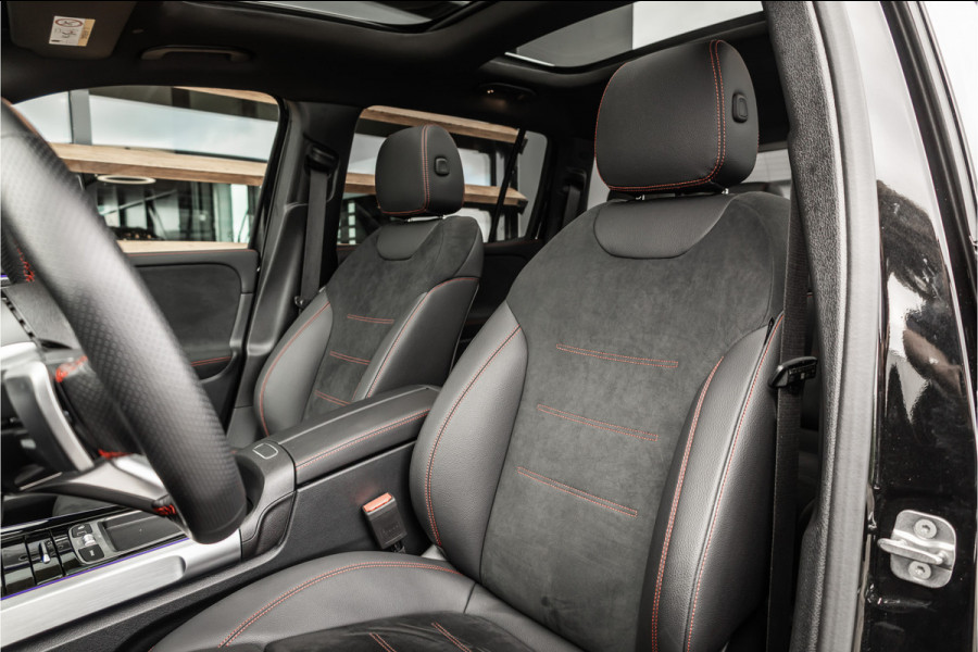 Mercedes-Benz Glb 180 Business Solution AMG 7p. - Panorama | Memory | Carbon | Alcatanra | Stoelverwarming
