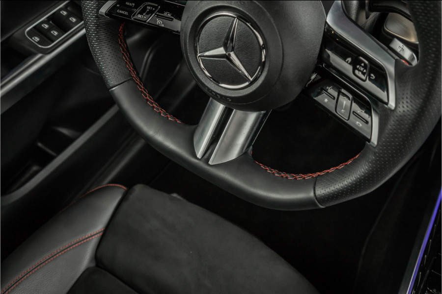 Mercedes-Benz Glb 180 Business Solution AMG 7p. - Panorama | Memory | Carbon | Alcatanra | Stoelverwarming