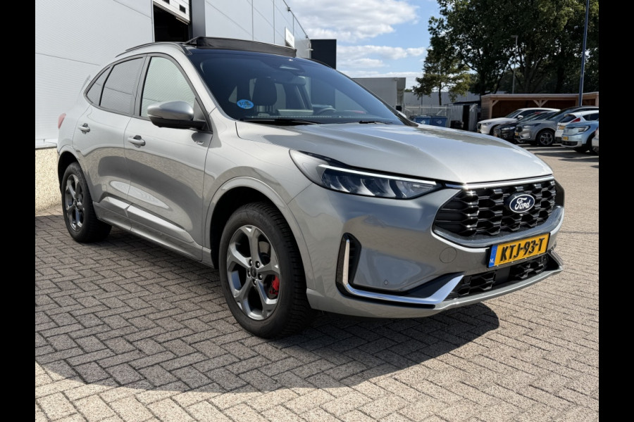 Ford Kuga Plug-In Hybrid ST-Line X TREKHAAK! PANODAK! WINTERPACK