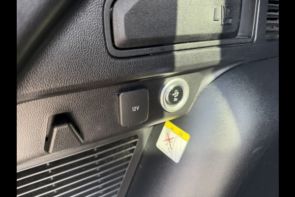 Ford Kuga Plug-In Hybrid ST-Line X TREKHAAK! PANODAK! WINTERPACK