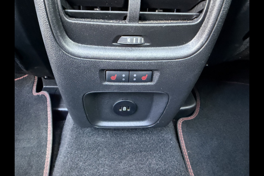 Ford Kuga Plug-In Hybrid ST-Line X TREKHAAK! PANODAK! WINTERPACK