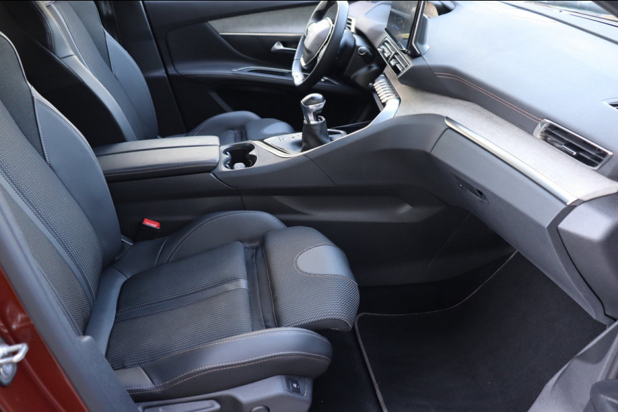 Peugeot 5008 1.2 PT 7-persoons GT Org.NL camera h.leer+el+vw+massage trekhaak Focal