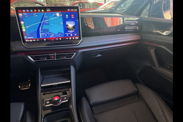 Volkswagen Tiguan 1.5 eHybrid 272PK DSG R-LINE SPORT LEDER/HARMAN-KARDON/PANORAMADAK