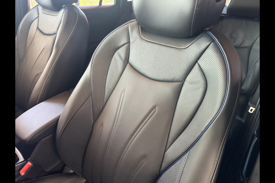 Volkswagen Tiguan 1.5 eHybrid 272PK DSG R-LINE SPORT LEDER/HARMAN-KARDON/PANORAMADAK