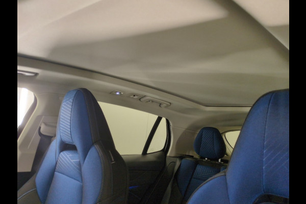 Lynk & Co 01 1.5 262pk Plug-in Adapt.Cruise Pano.dak Carplay Black Magic