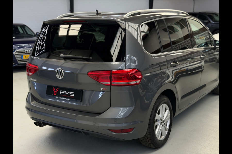 Volkswagen Touran 1.4 TSI Highline 7p CarPlay
