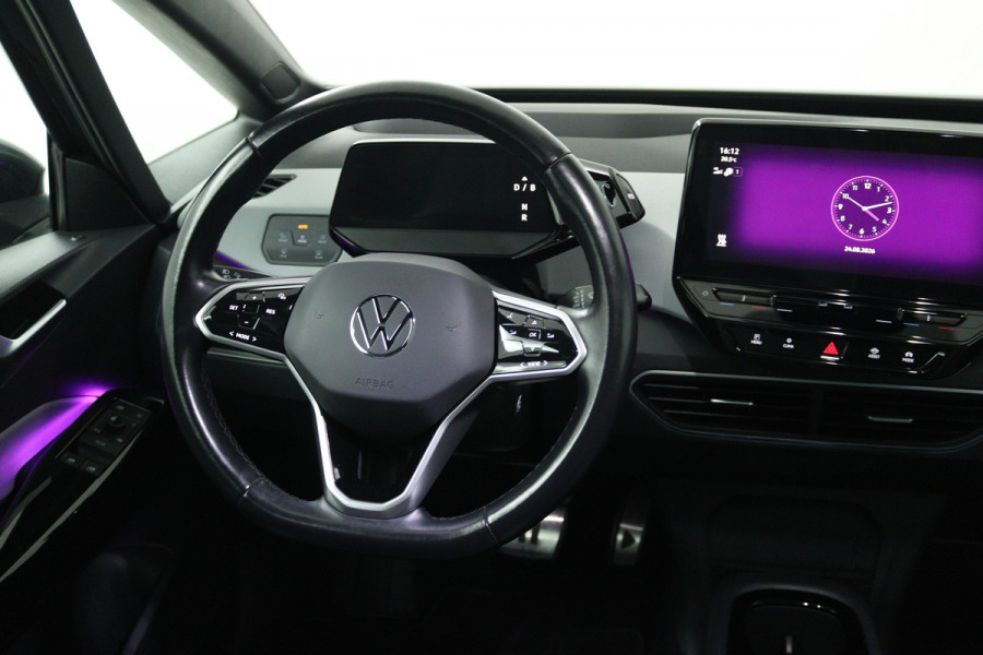 Volkswagen ID.3 First Plus 58 kWh SOH 91% (PANO, CAMERA, SFEERVERLICHTING, STOELVERWARMING, CRUISE ADAPTIEF)