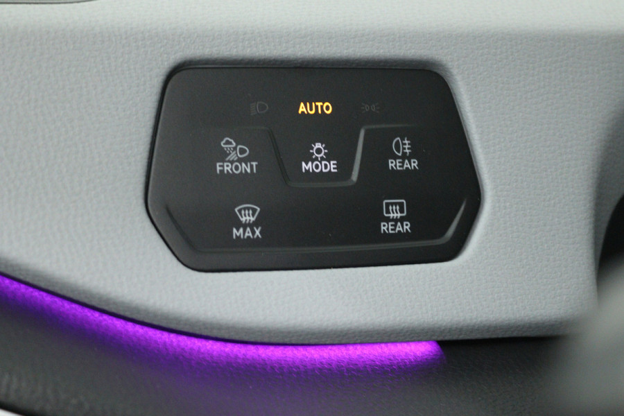 Volkswagen ID.3 First Plus 58 kWh SOH 91% (PANO, CAMERA, SFEERVERLICHTING, STOELVERWARMING, CRUISE ADAPTIEF)