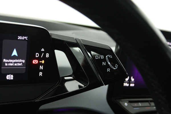 Volkswagen ID.3 First Plus 58 kWh SOH 91% (PANO, CAMERA, SFEERVERLICHTING, STOELVERWARMING, CRUISE ADAPTIEF)