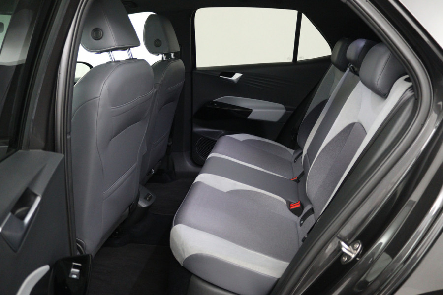 Volkswagen ID.3 First Plus 58 kWh SOH 91% (PANO, CAMERA, SFEERVERLICHTING, STOELVERWARMING, CRUISE ADAPTIEF)