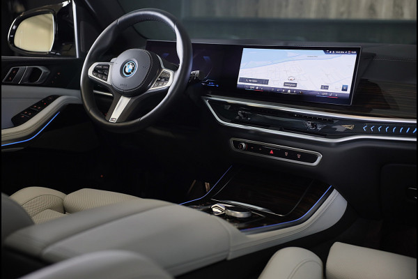 BMW X5 XDrive50e M Line / Head Up / Memory / Leder / HK / Open Pano / 360 Camera / Dode Hoek / Luchtvering / 22 Inch