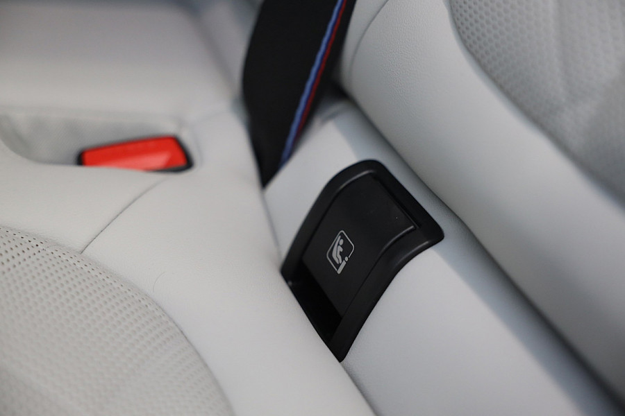 BMW X5 XDrive50e M Line / Head Up / Memory / Leder / HK / Open Pano / 360 Camera / Dode Hoek / Luchtvering / 22 Inch