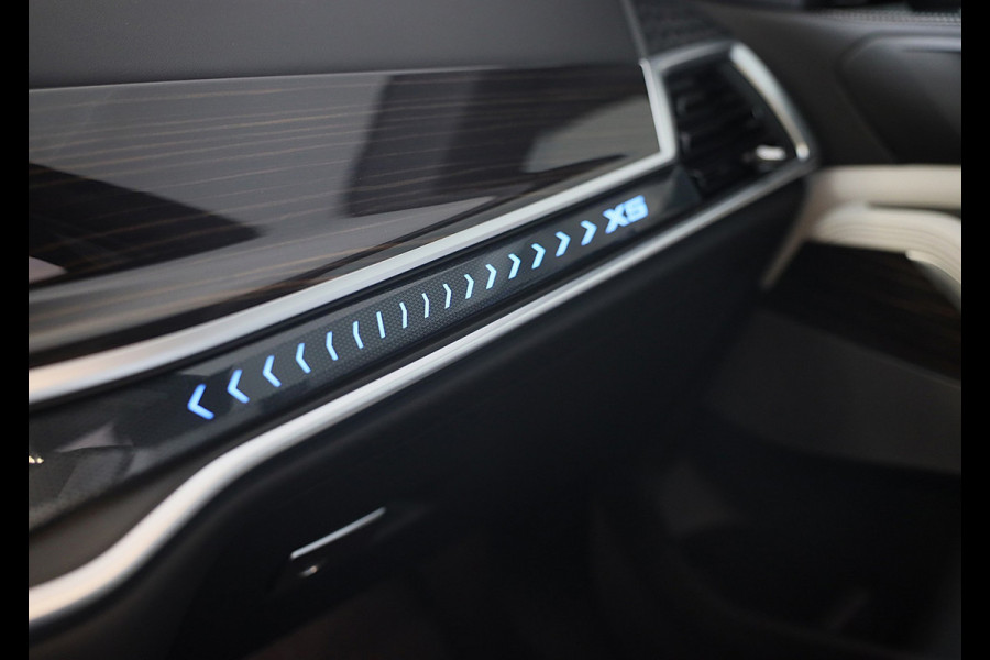 BMW X5 XDrive50e M Line / Head Up / Memory / Leder / HK / Open Pano / 360 Camera / Dode Hoek / Luchtvering / 22 Inch
