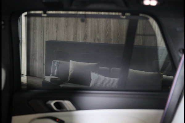 BMW X5 XDrive50e M Line / Head Up / Memory / Leder / HK / Open Pano / 360 Camera / Dode Hoek / Luchtvering / 22 Inch