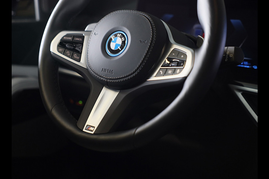 BMW X5 XDrive50e M Line / Head Up / Memory / Leder / HK / Open Pano / 360 Camera / Dode Hoek / Luchtvering / 22 Inch