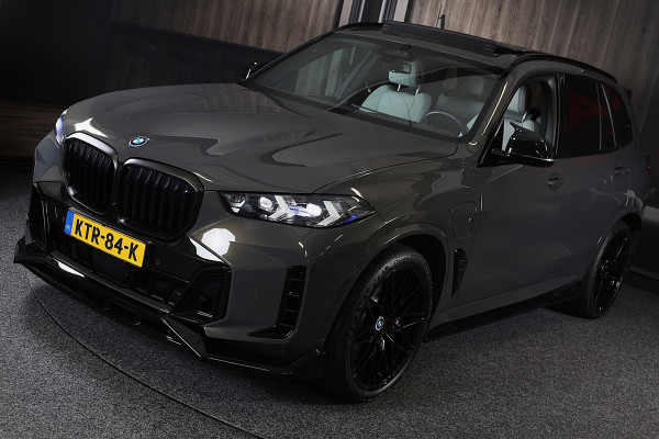 BMW X5 XDrive50e M Line / Head Up / Memory / Leder / HK / Open Pano / 360 Camera / Dode Hoek / Luchtvering / 22 Inch