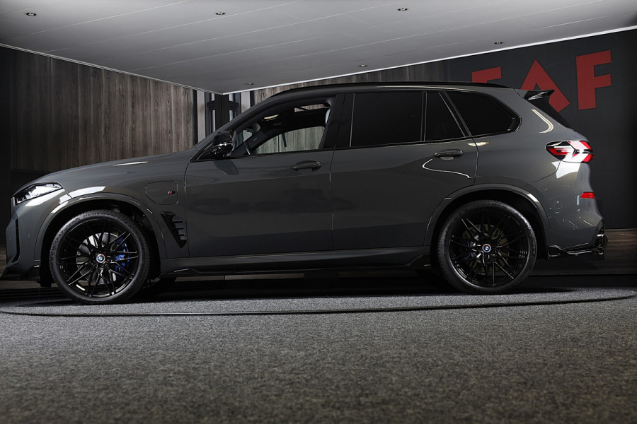 BMW X5 XDrive50e M Line / Head Up / Memory / Leder / HK / Open Pano / 360 Camera / Dode Hoek / Luchtvering / 22 Inch