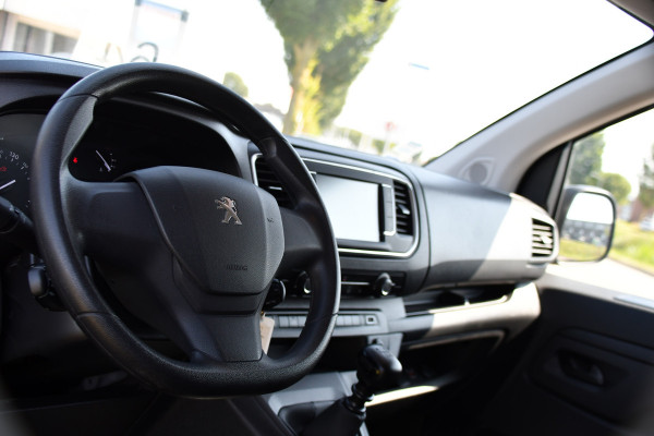 Peugeot Expert 2.0 BlueHDI 145 L3 PB Edition Camera, Cruise, Carplay, 145pk, Trekhaak, Sensoren, Multimedia, Uniek!