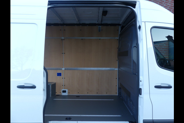 Mercedes-Benz Sprinter 317 CDI Nieuw model Navigatie/Camera/Geveerde stoel