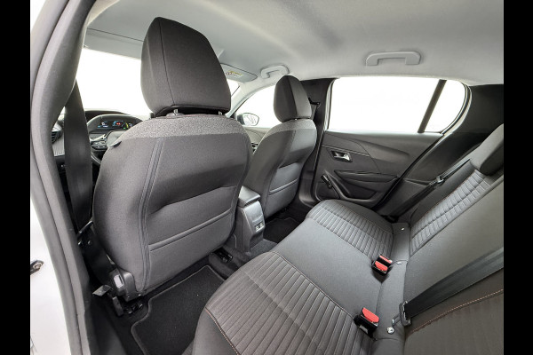 Peugeot e-208 EV 5Drs 50kWh All-Season Banden Navi Apple Carplay Android Auto Ecc Cruise Control Active SOH 87% Bluetooth Regen-Lichtsensor DAB Led Isofix 1e Eigenaar Origineel Nederlandse Auto