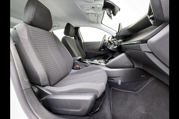 Peugeot e-208 EV 5Drs 50kWh All-Season Banden Navi Apple Carplay Android Auto Ecc Cruise Control Active SOH 87% Bluetooth Regen-Lichtsensor DAB Led Isofix 1e Eigenaar Origineel Nederlandse Auto