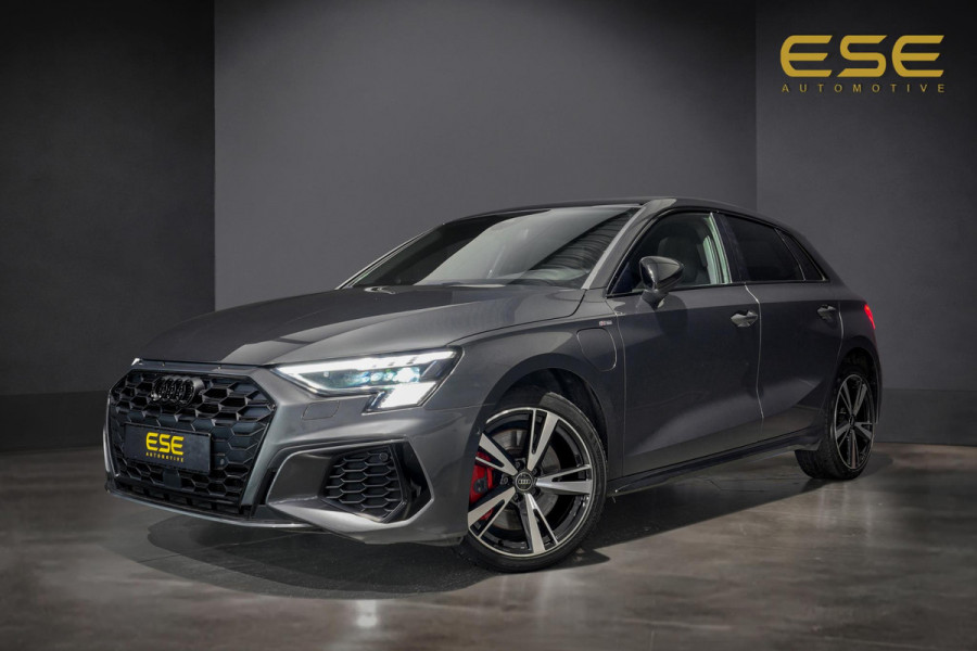 Audi A3 Sportback 45 TFSI e S edition | Panorama | Matrix | Keyles