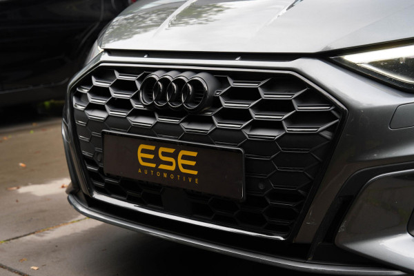 Audi A3 Sportback 45 TFSI e S edition | Panorama | Matrix | Keyles